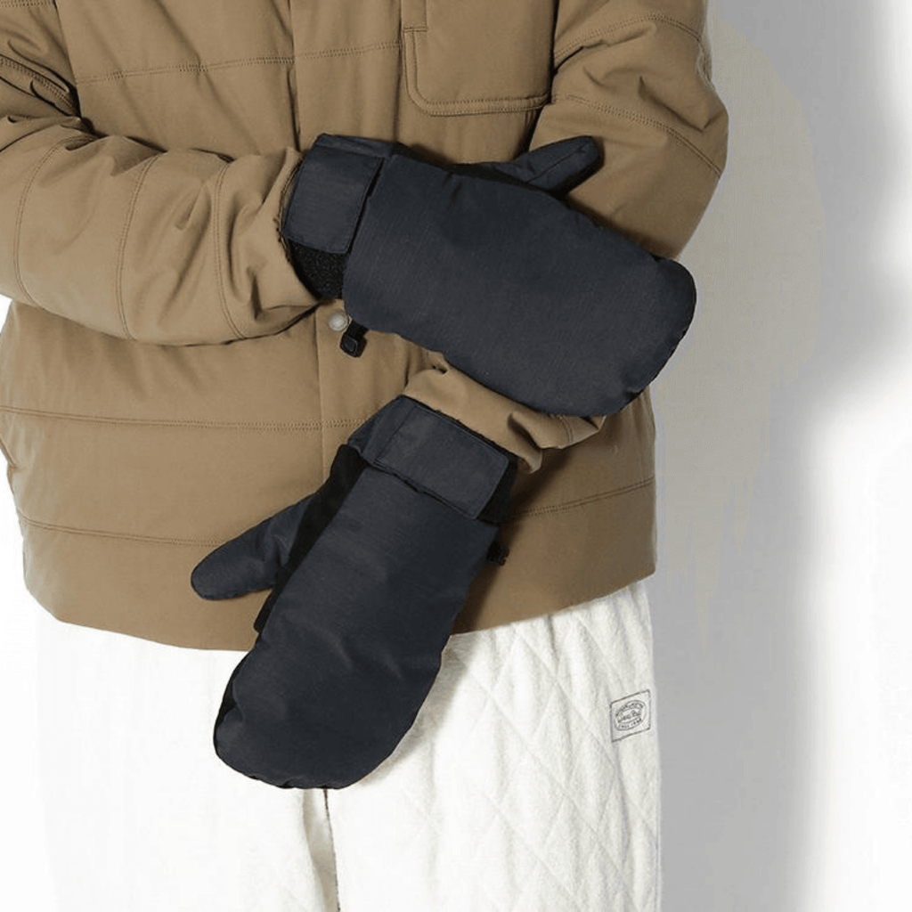 Snow Peak 2L Down Mittens - Black