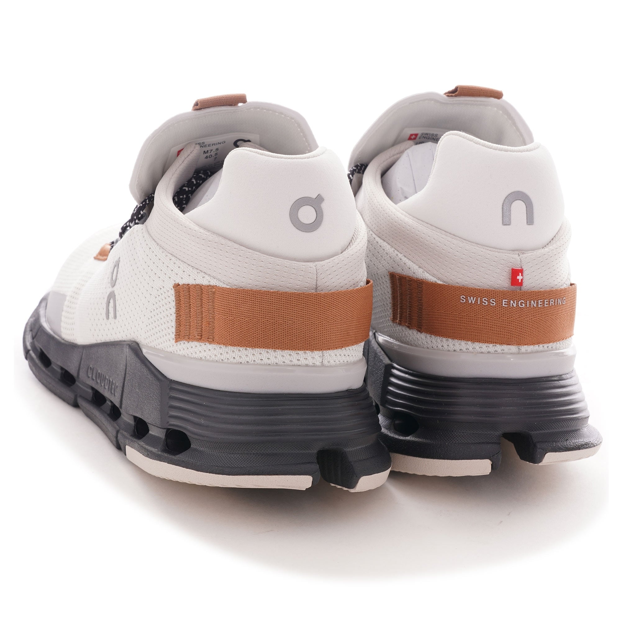 Cloudnova - White/Pecan