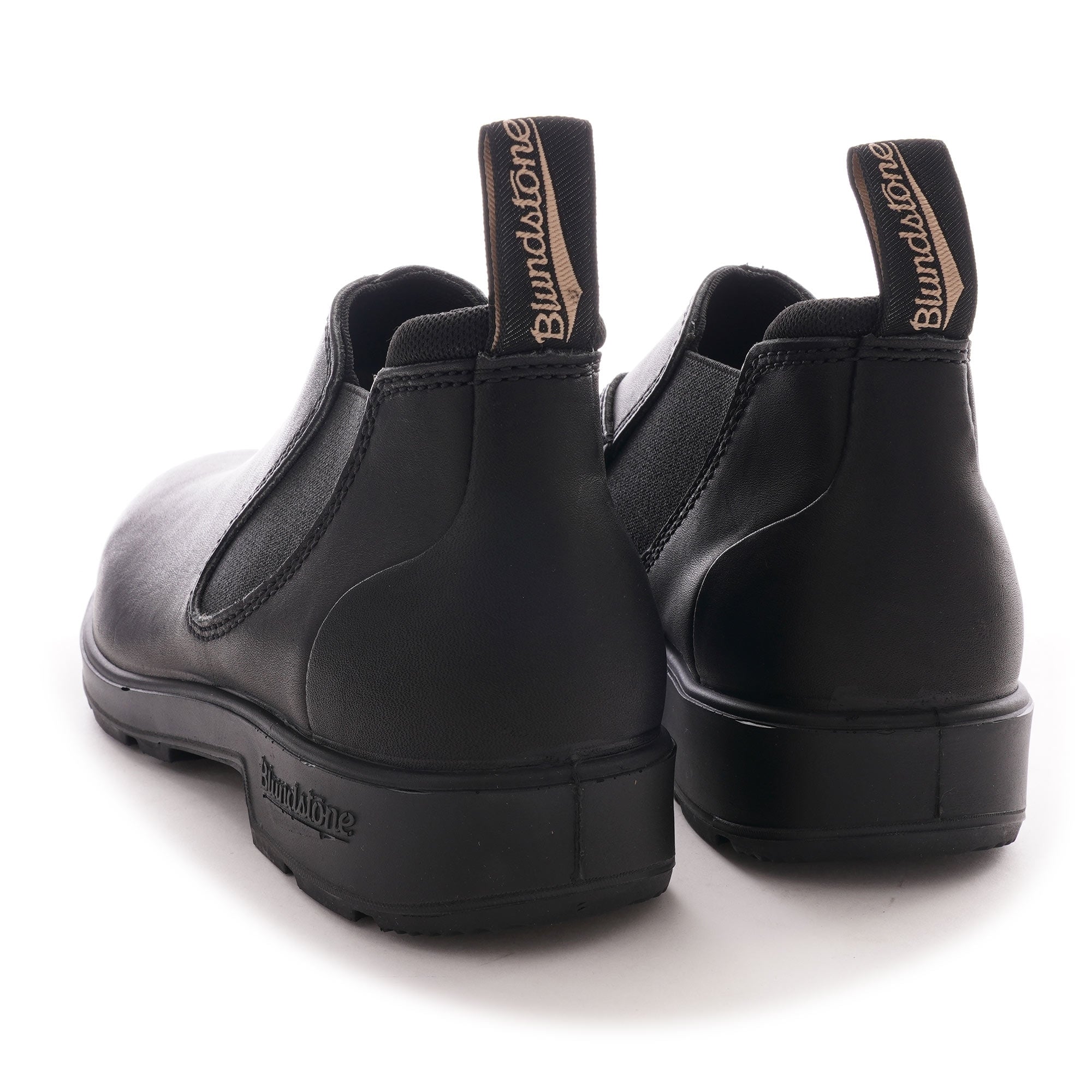 Blundstone 2039 Leather Slip On Boots - Black – Stuarts London