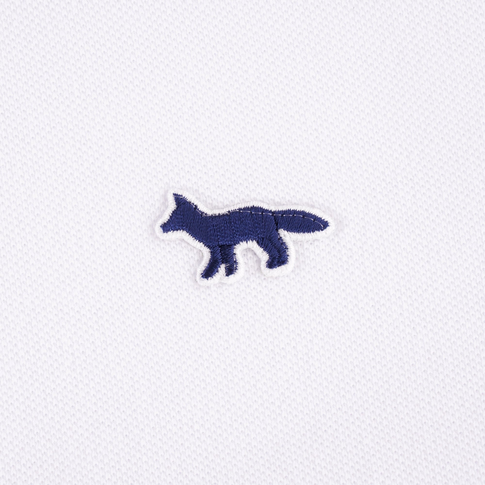 MAISON KITSUNE ネイビーフォックス ポロ M ホワイト Maison Kitsune Navy Fox Patch Classic Polo - White – Stuarts London