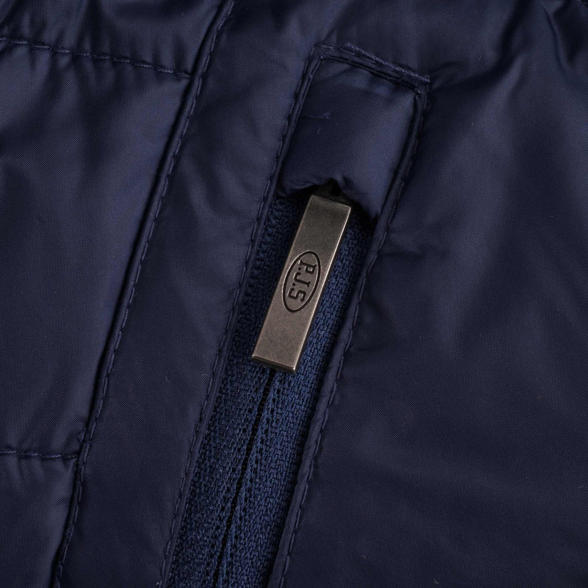 Zavier Gilet - Estate Blue – Stuarts London