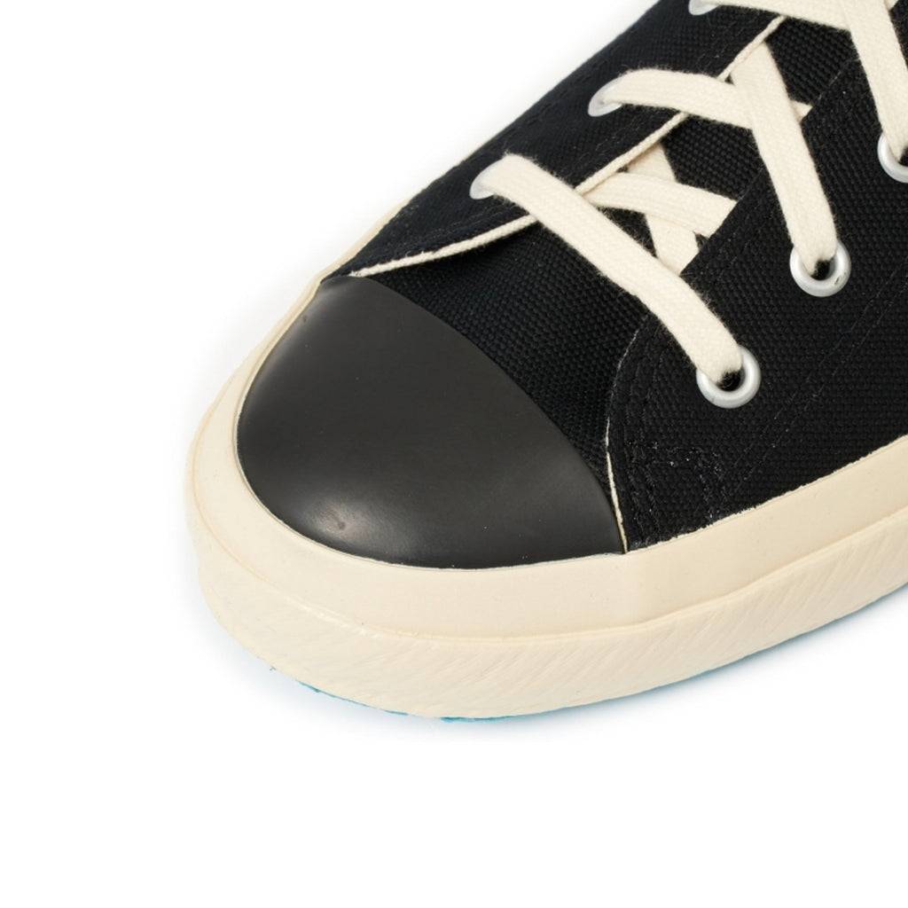 01JP Canvas Sneakers - Black