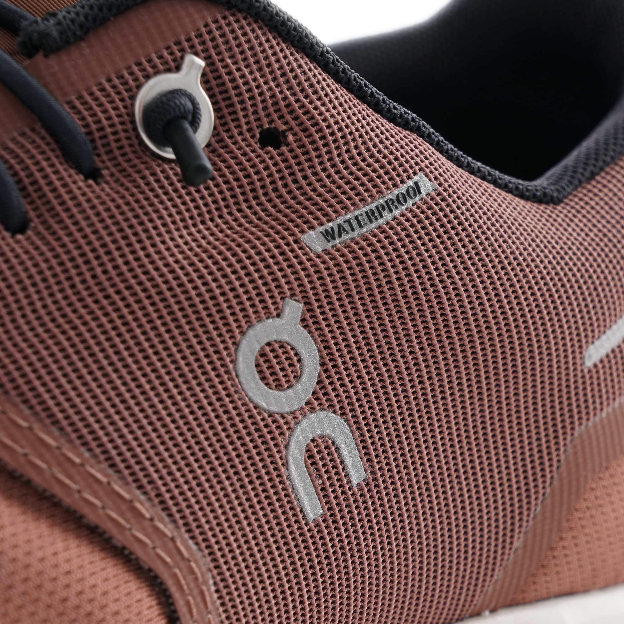 On Running Cloud 5 Waterproof - Cocoa/Frost