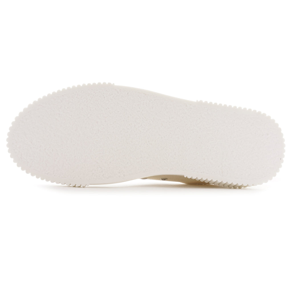 AMI Low Top Sneakers - Off-White