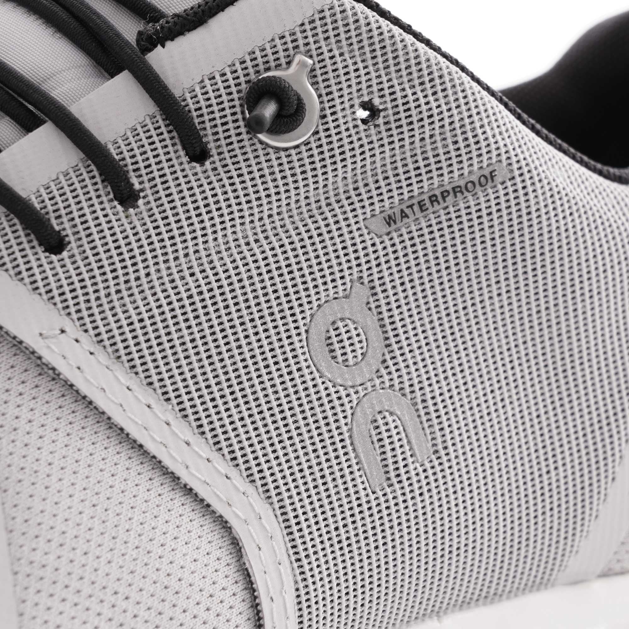 On Running Cloud 5 Waterproof - Glacier/White