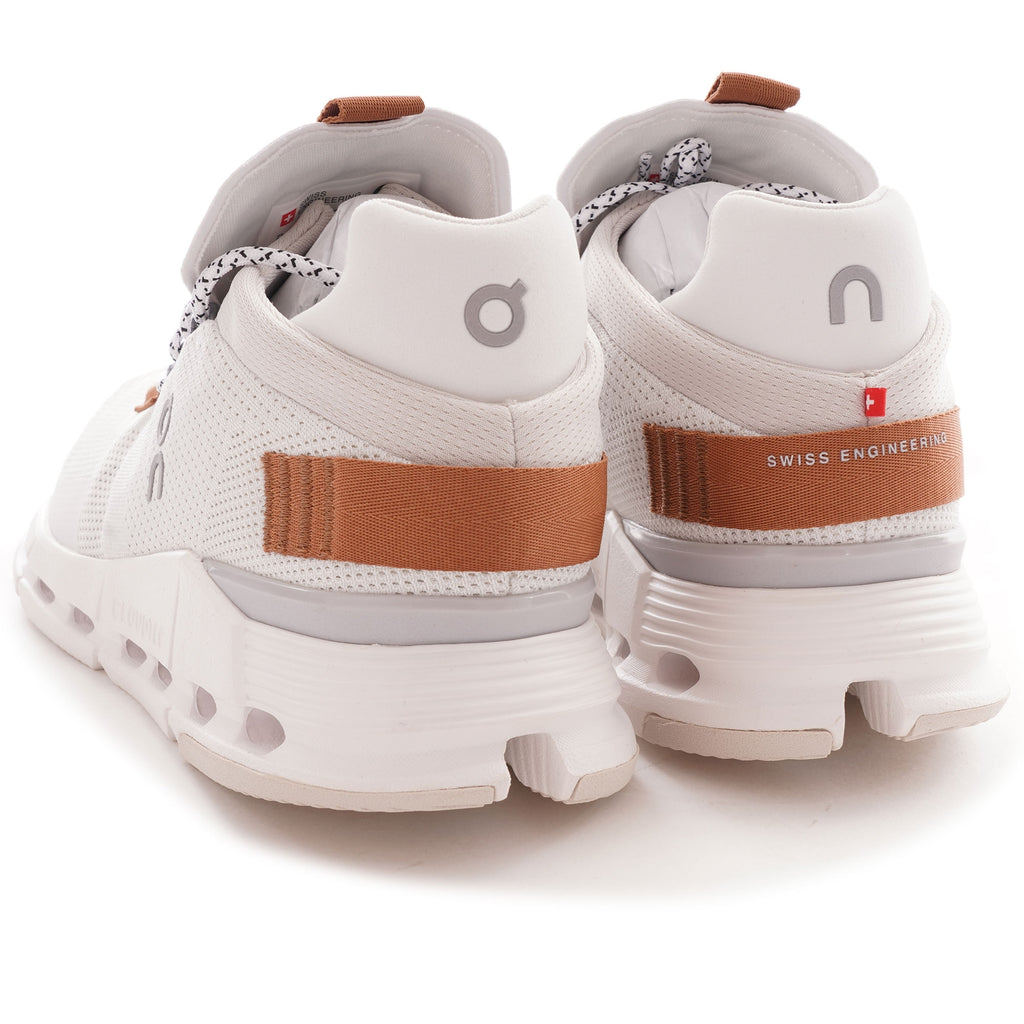 On Running Cloudnova - White/Pearl