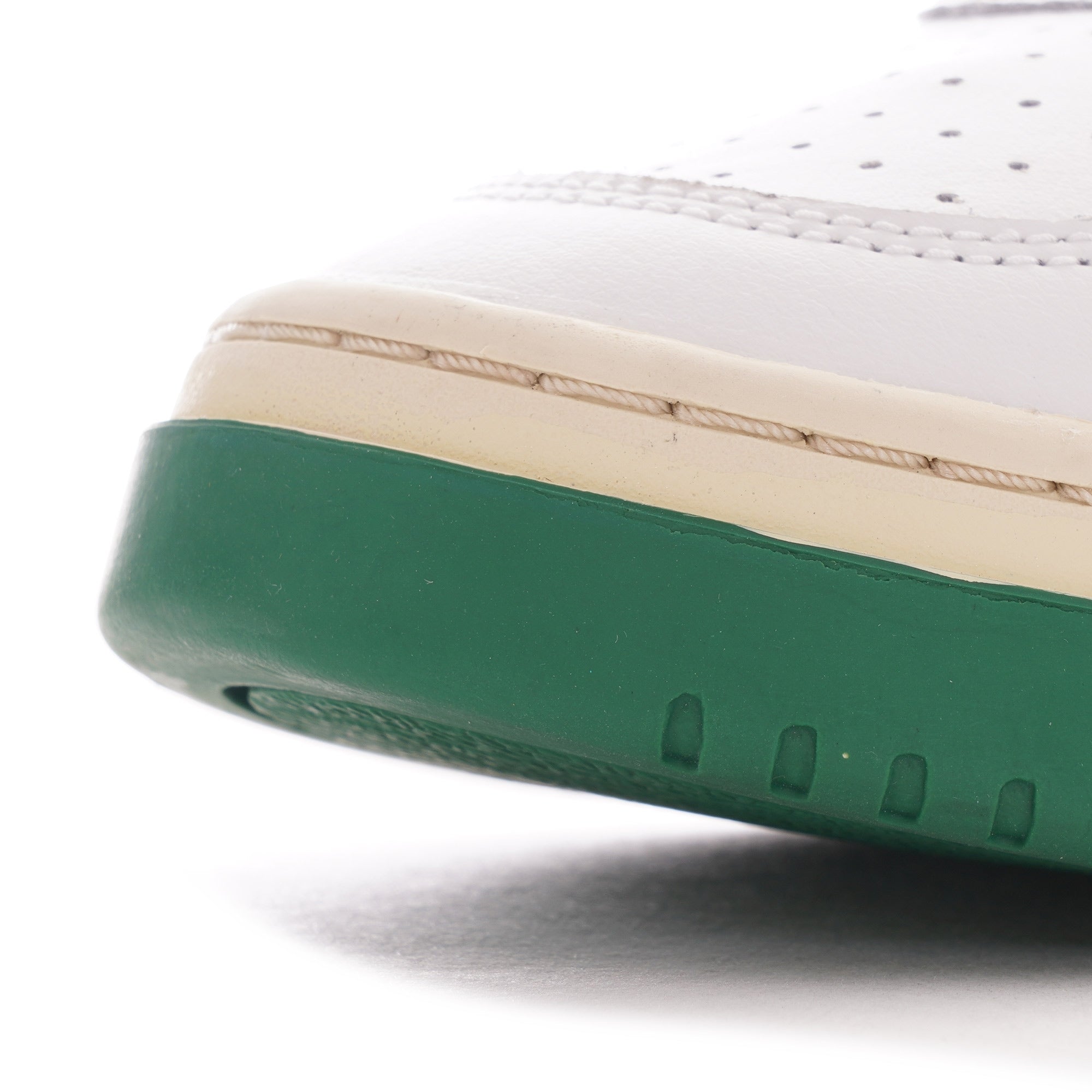Autry Action Shoes Low Leather - White/Green