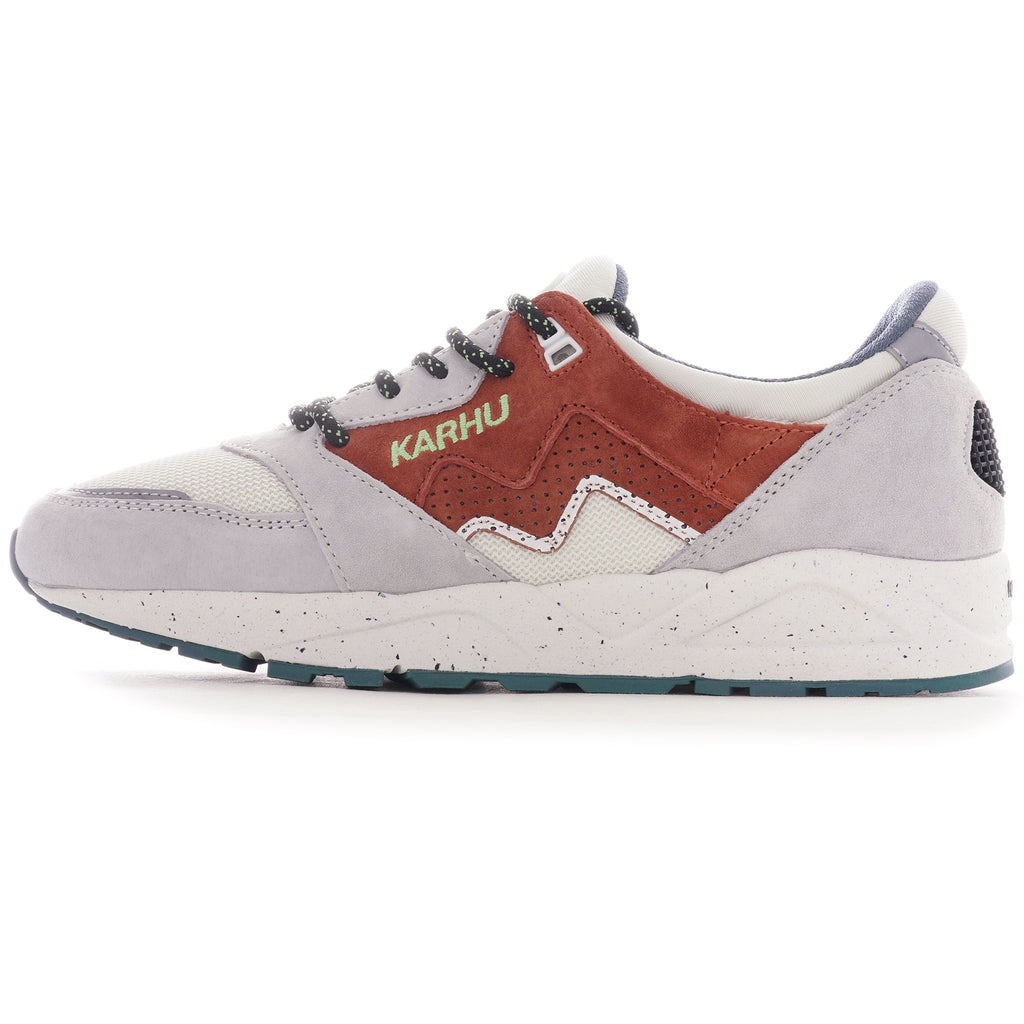 Karhu Aria 95 - Dawn Blue/Hot Sauce