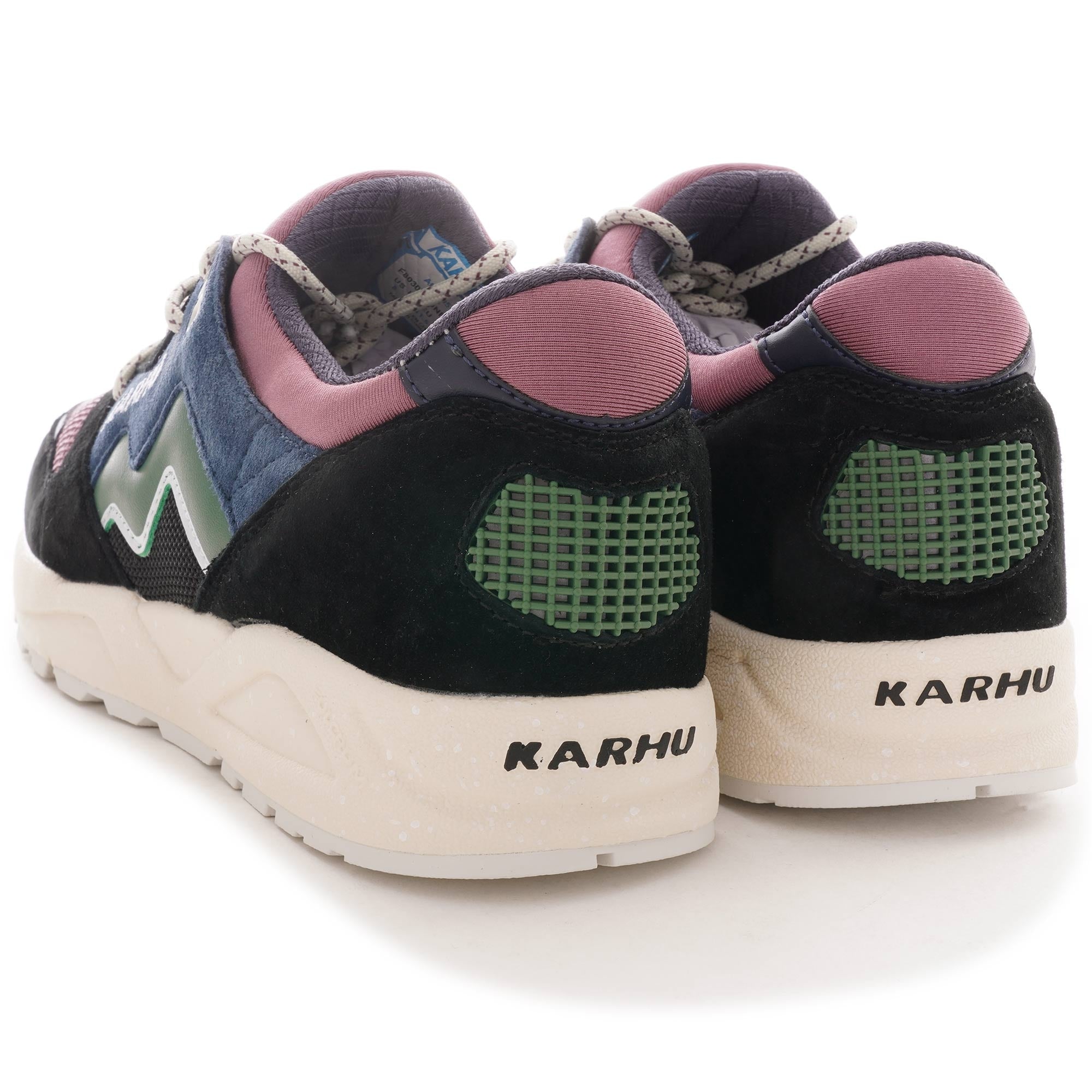 Aria 95 - India Ink/Pelican