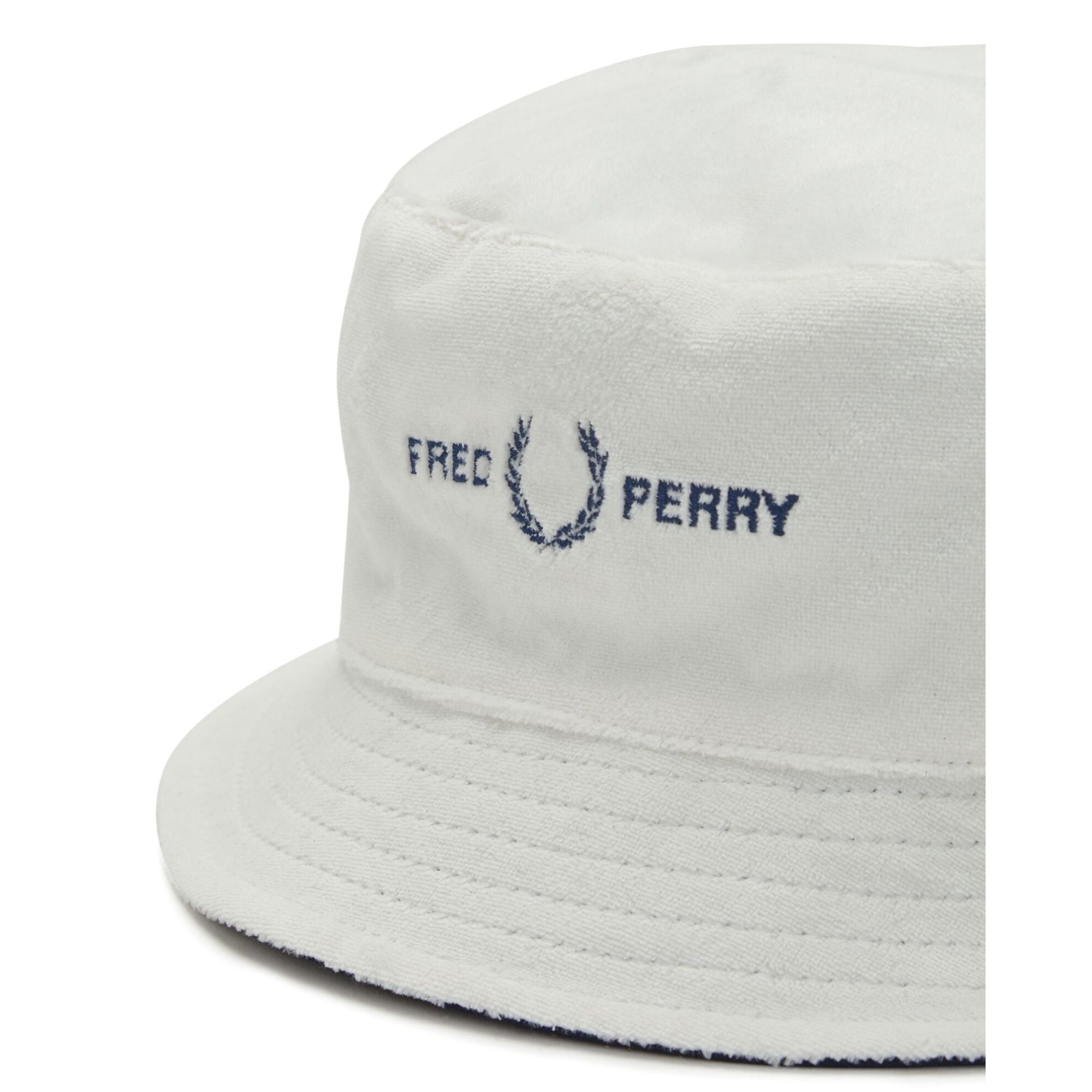 Fred Perry Reversible Bucket Hat - Snow White