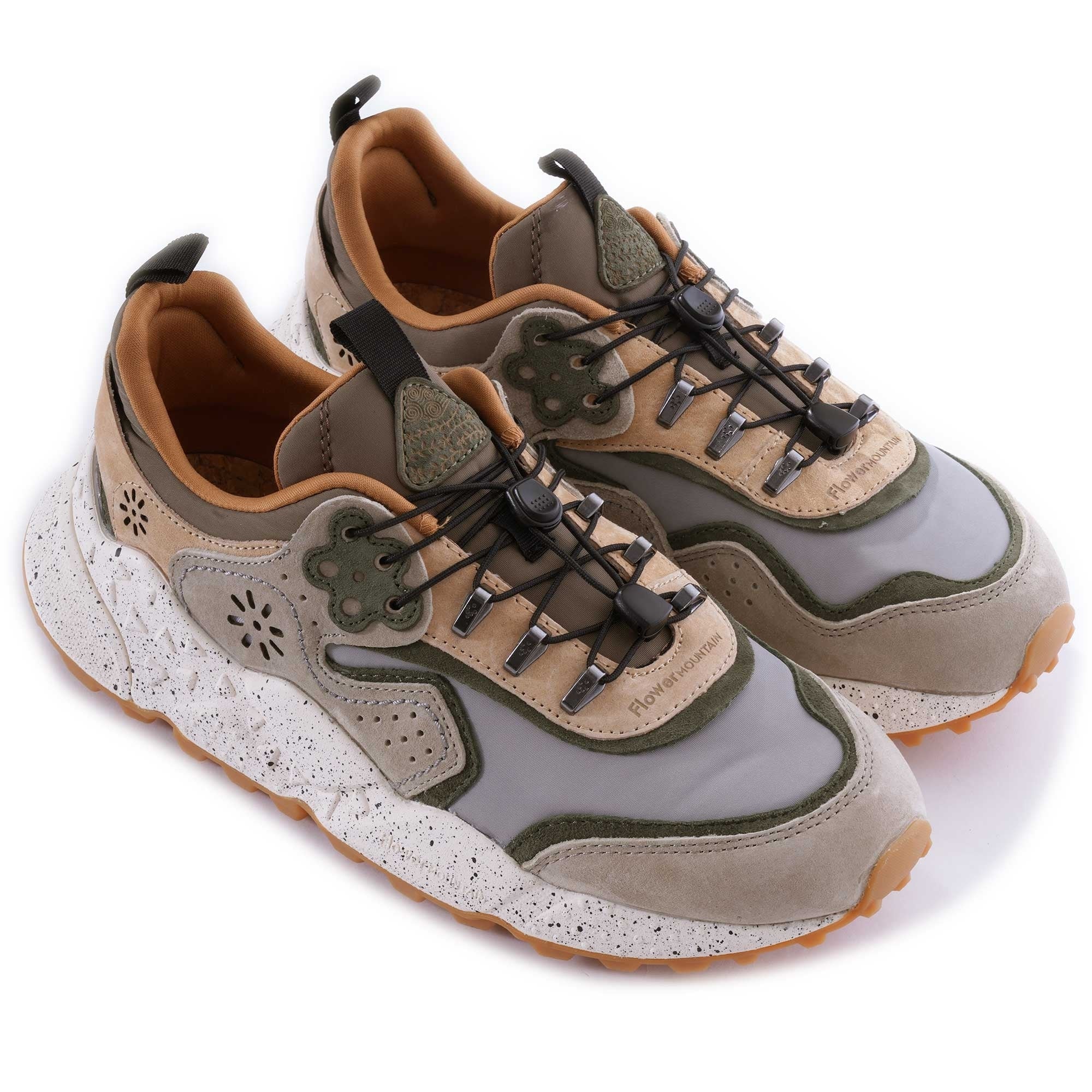 Flower Mountain Kotetsu Hooks - Beige/Olive