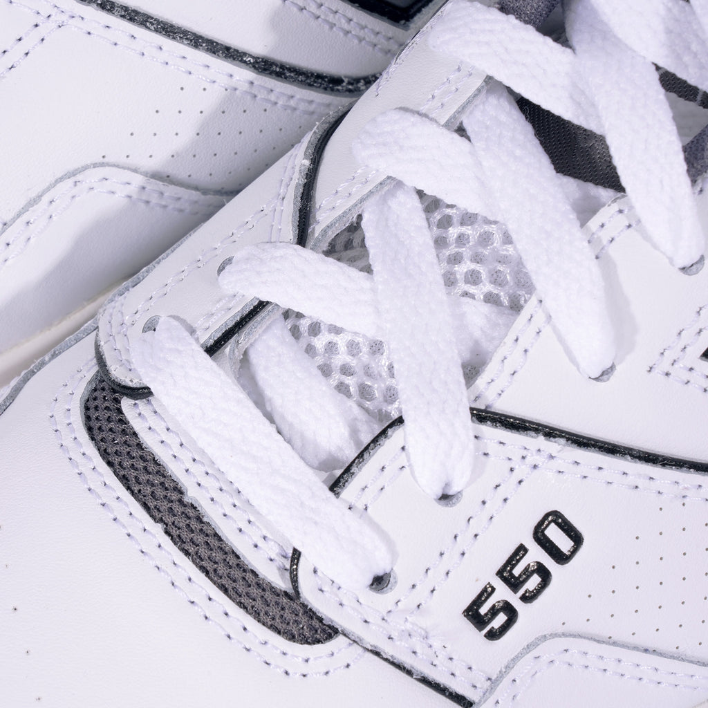New Balance 550 - White/Grey