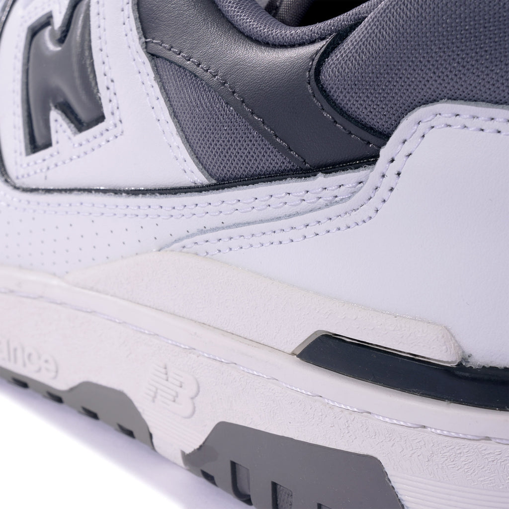 New Balance 550 - White/Grey