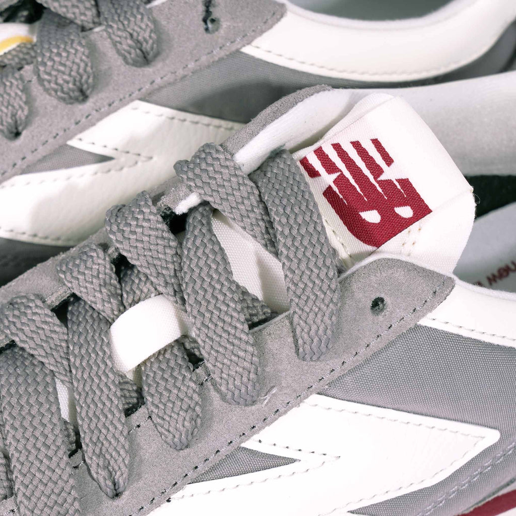New Balance RC30 - Grey