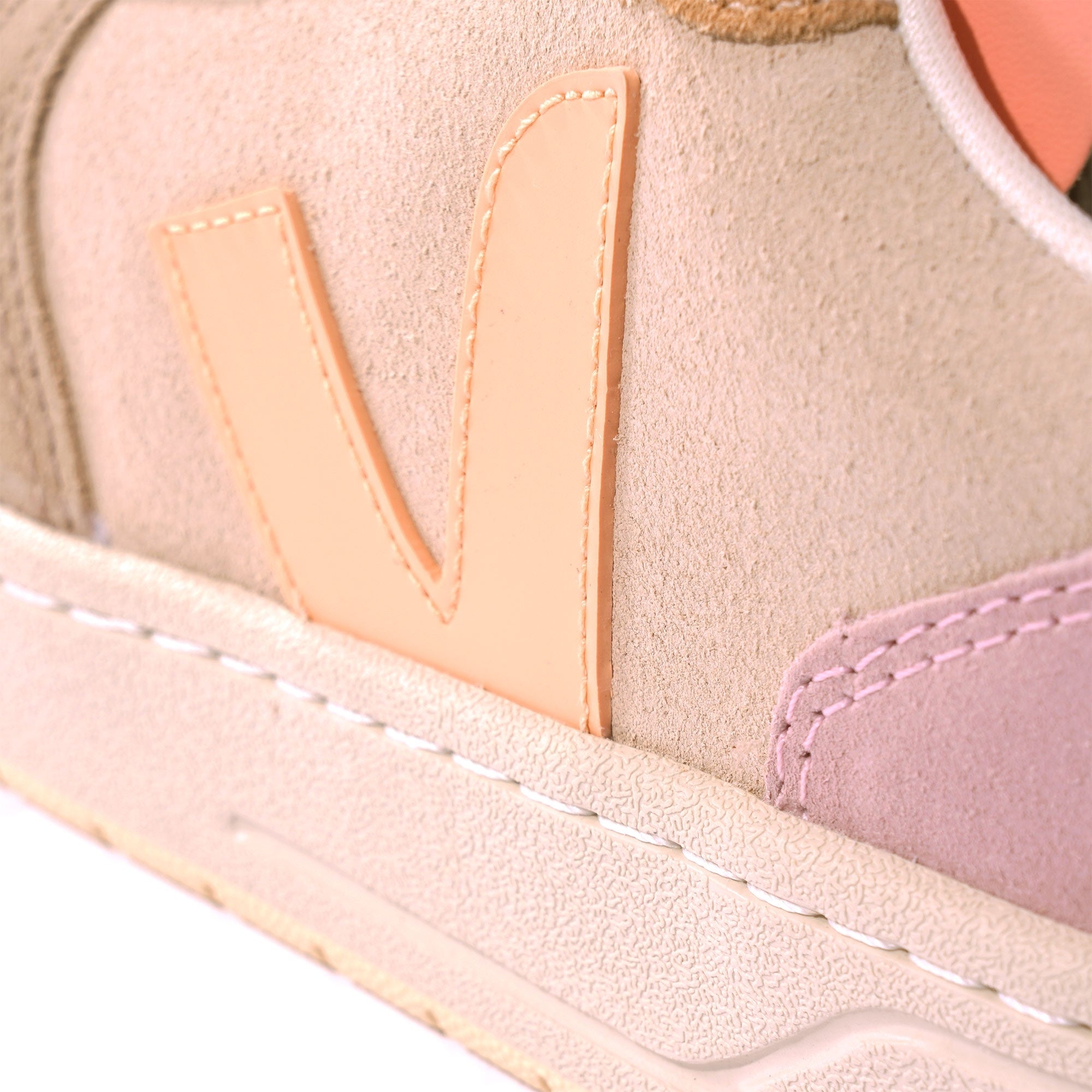 Veja V-10 Suede - Pink/Beige