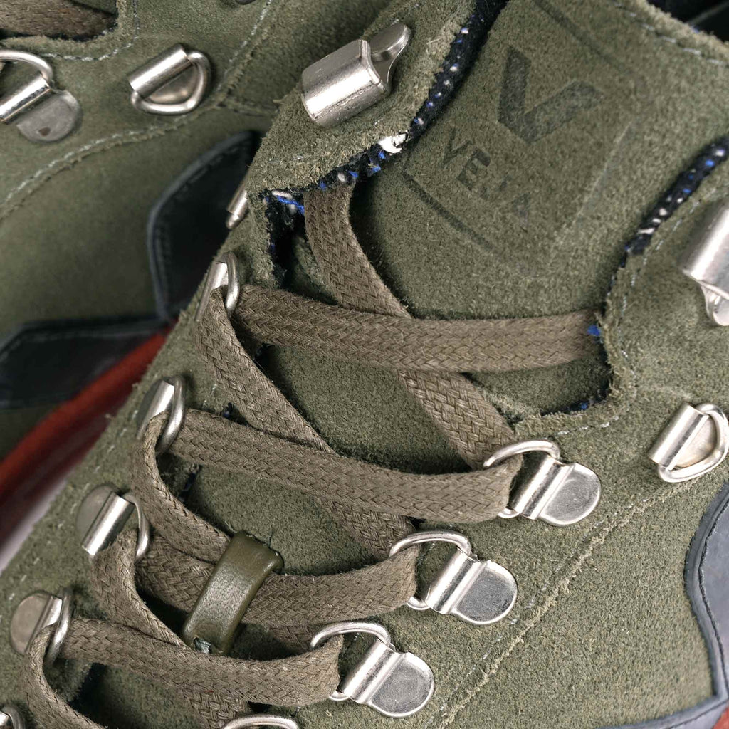 Veja Roraima Suede - Olive/Black/Rust
