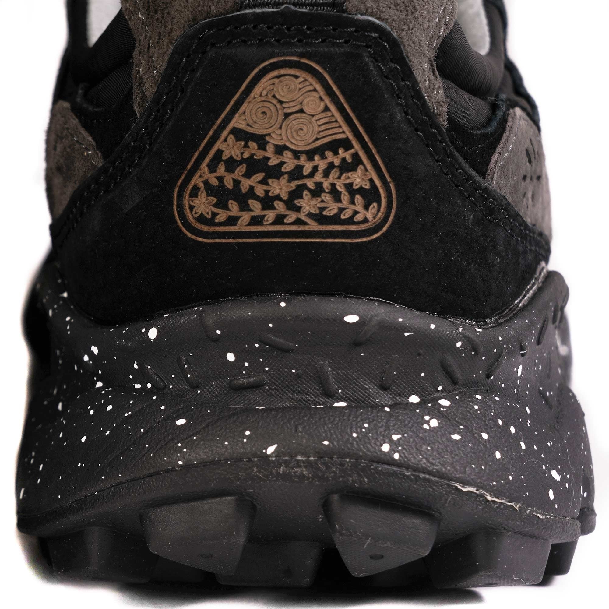 Flower Mountain Yamano 3 - Black
