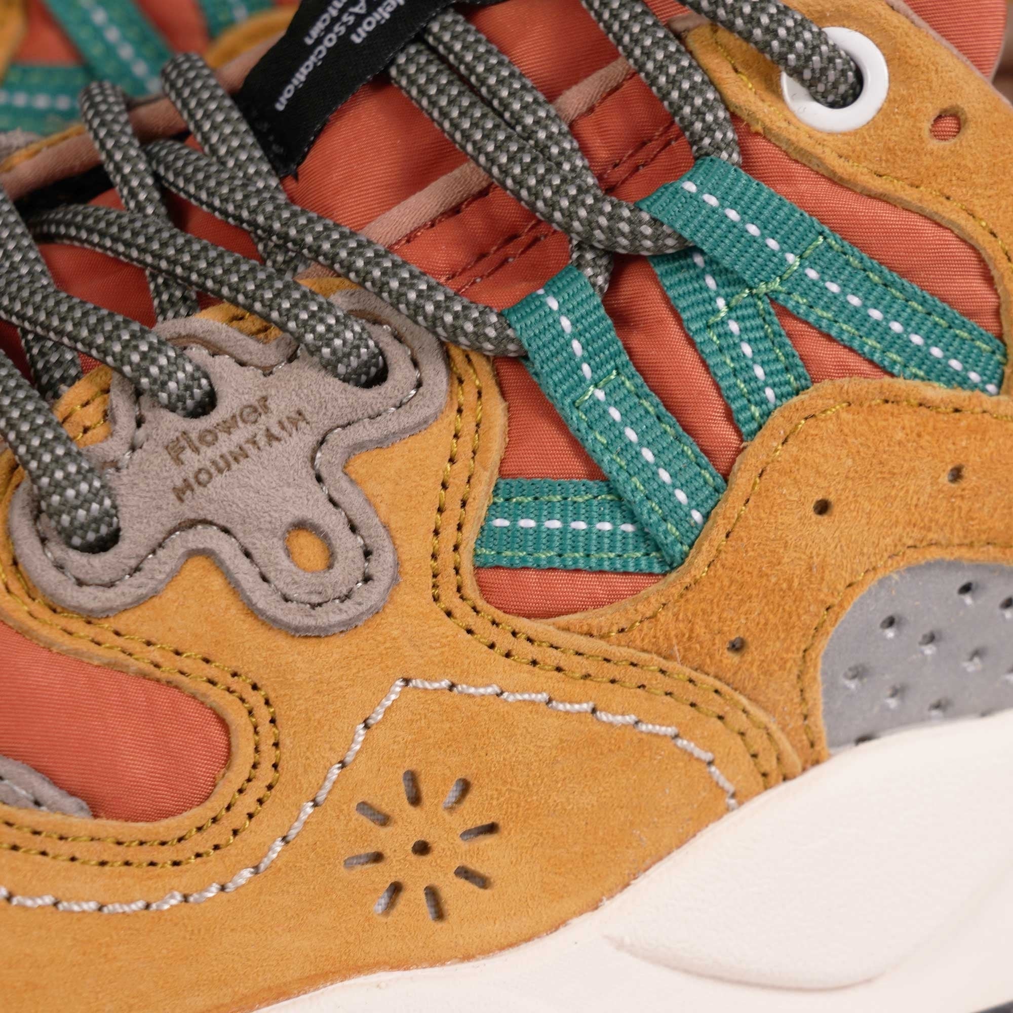 Flower Mountain Yamano 3 - Rust