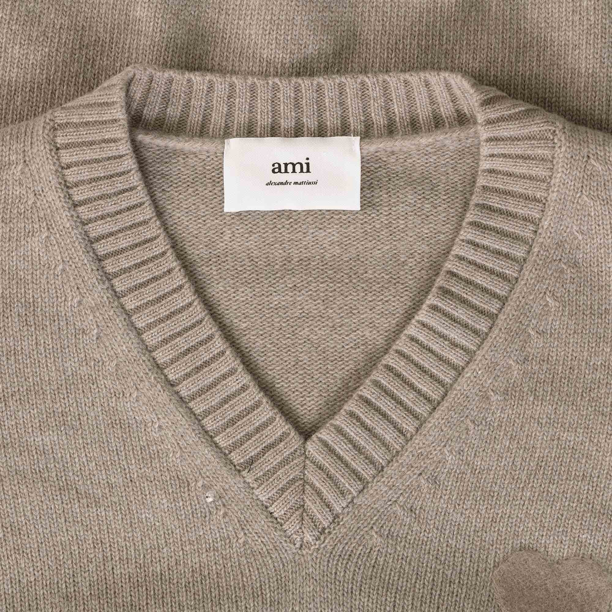 AMI Needle Punch De Coeur Sweater - Beige