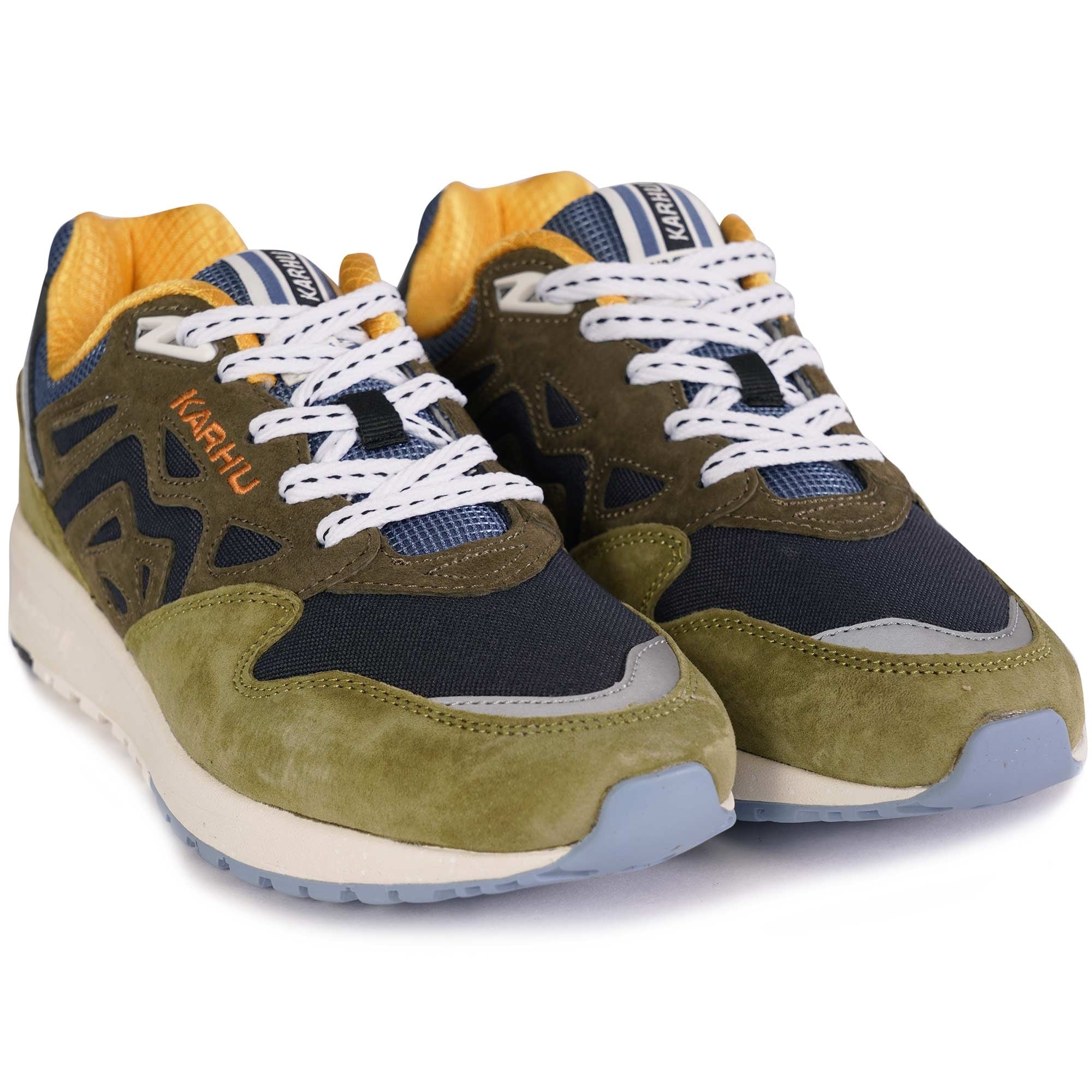 Karhu Legacy 96 "Trees Of Finland" Pack - Green Moss/India Ink