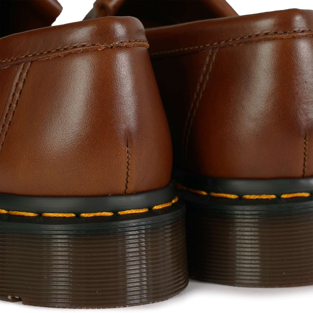 Dr. Martens Made In England Adrian Cambridge - Tan