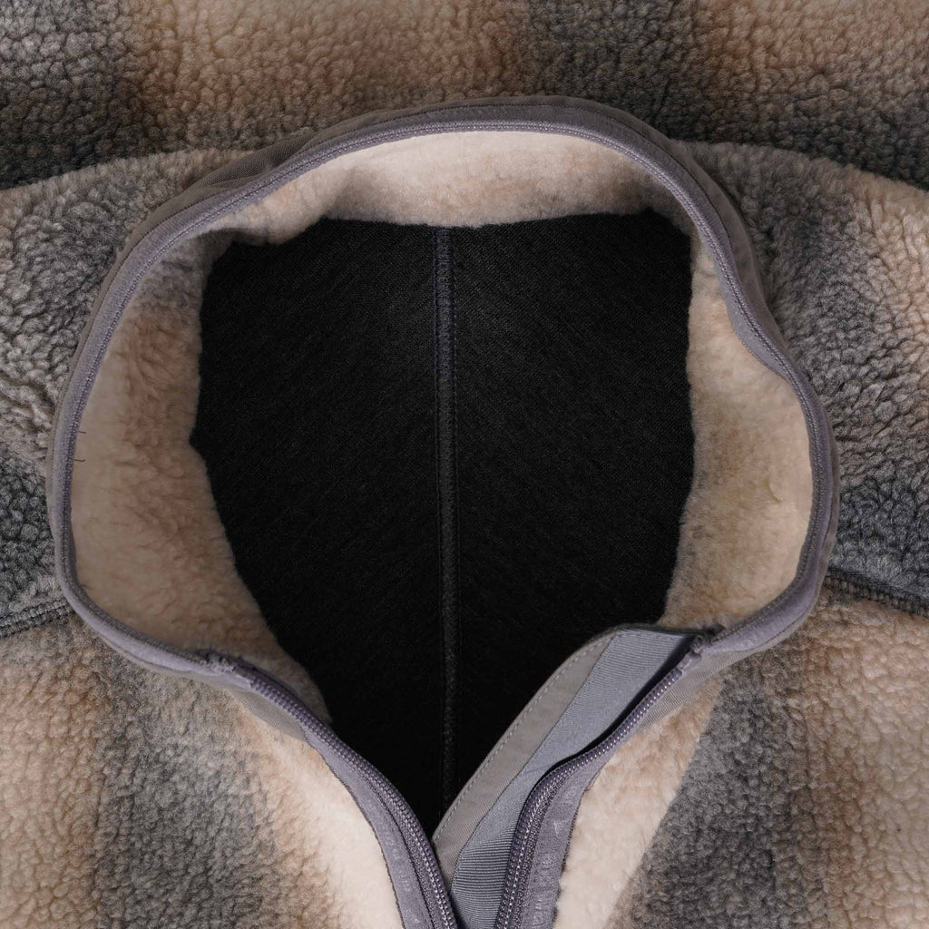 And Wander Checked Fleece Gilet - Grey