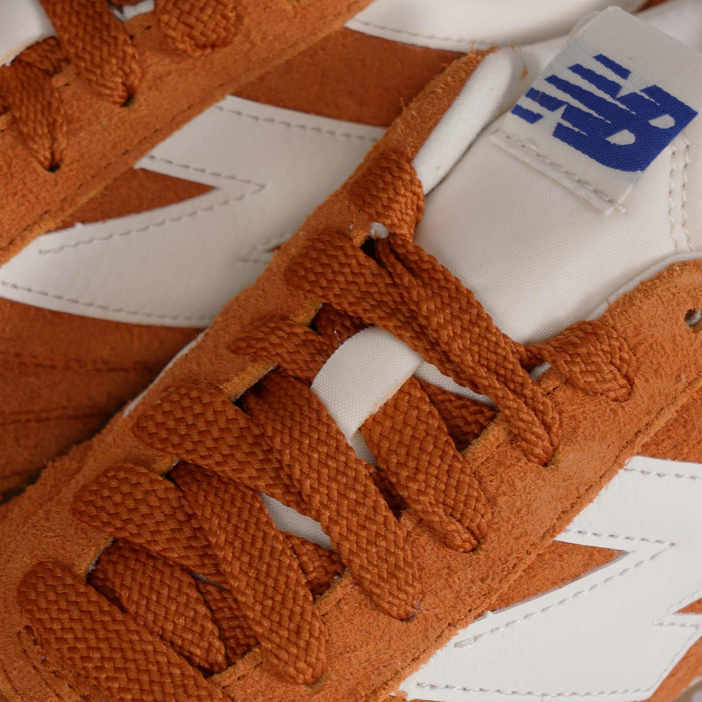 New Balance RC30 - Orange