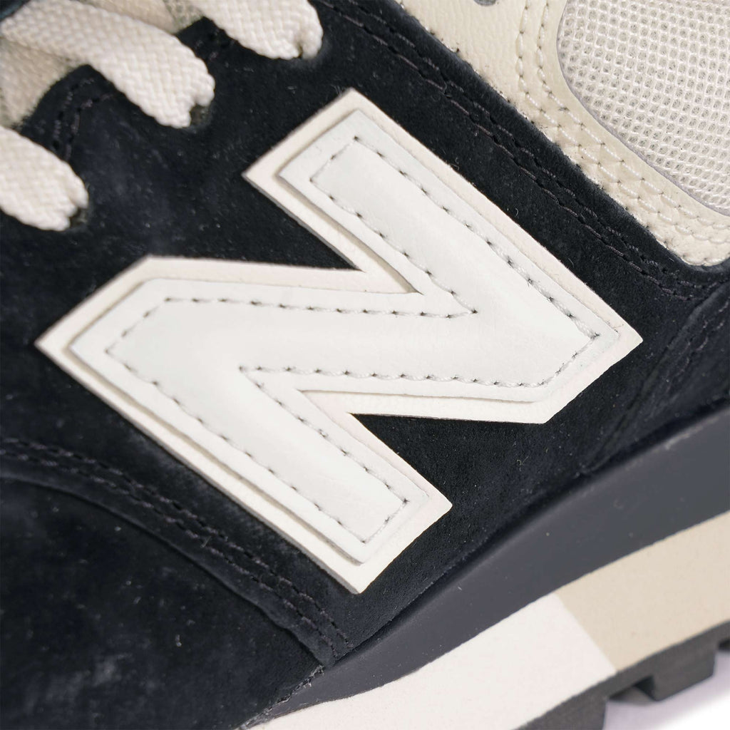 New Balance 574 Legacy - Black