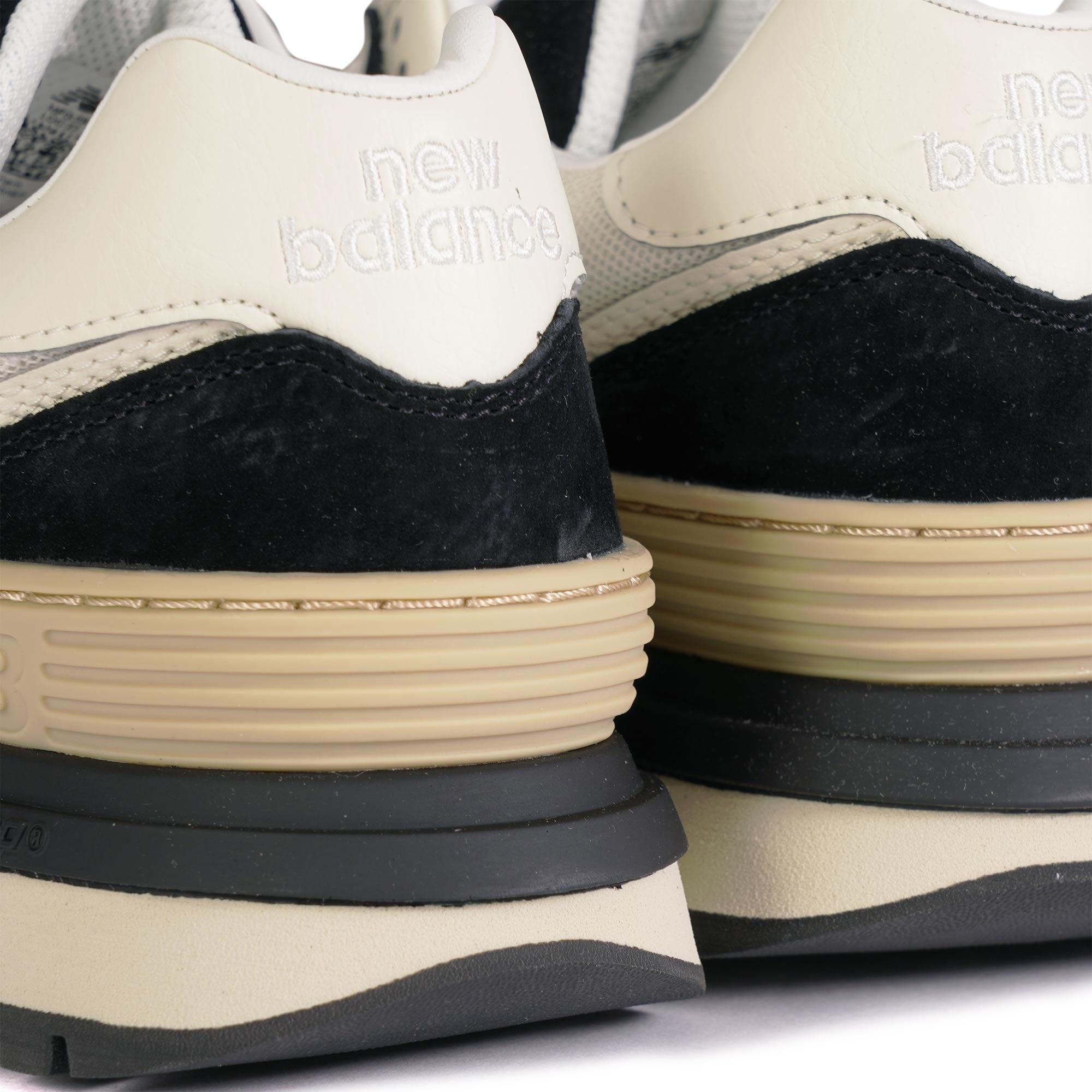 New Balance 574 Legacy - Black