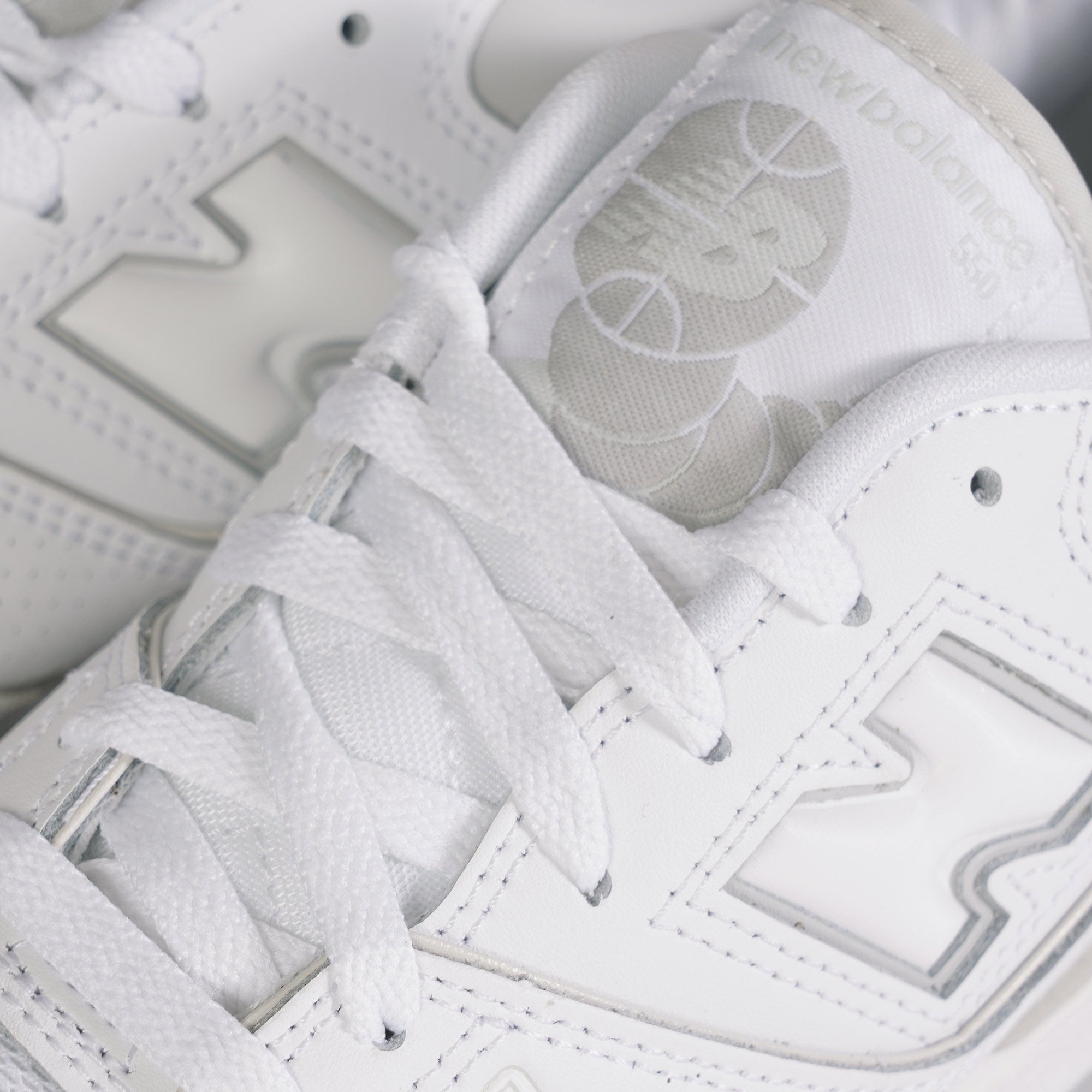 New Balance 550 - White