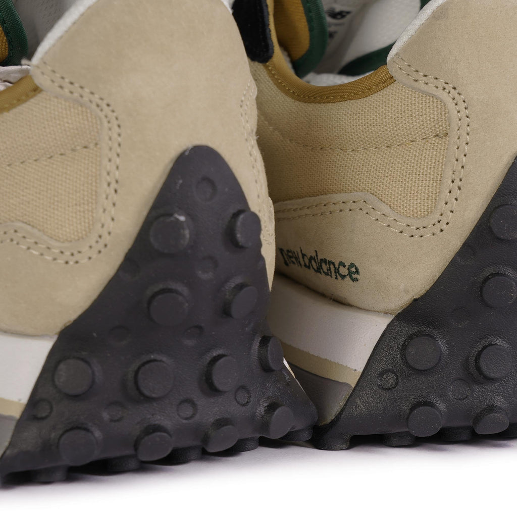 New Balance 327 - Yellow/Green