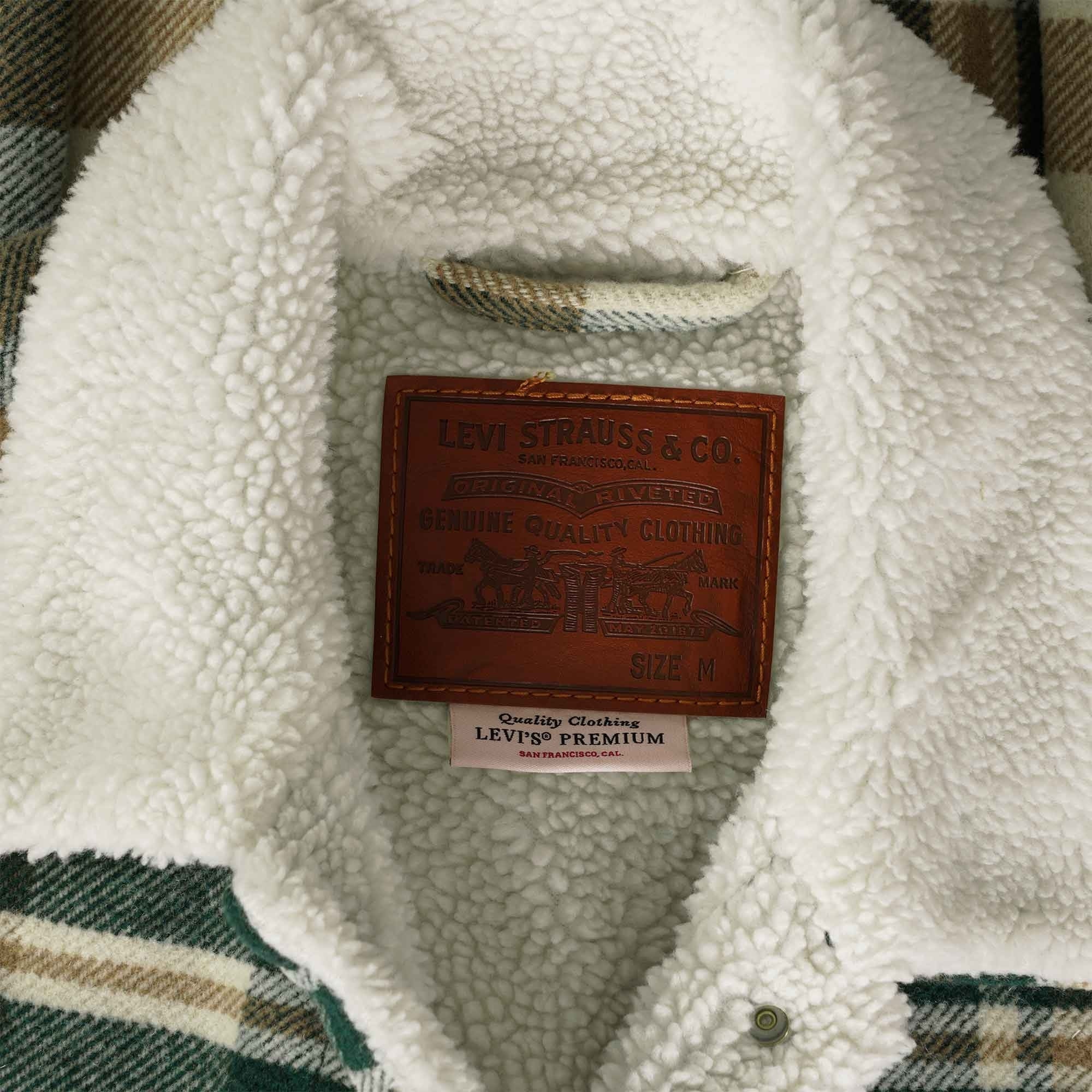 Levi's® Type 1 Sherpa Trucker Jacket - Plaid