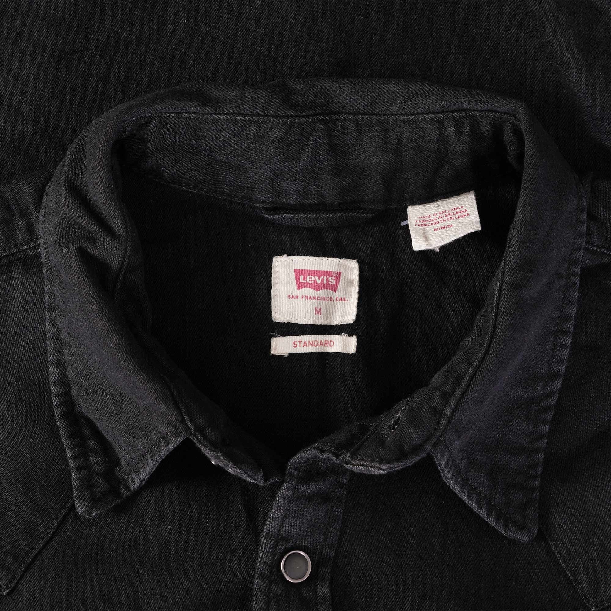 Levi's® Barstow Western Standard Fit Shirt - Marble Black