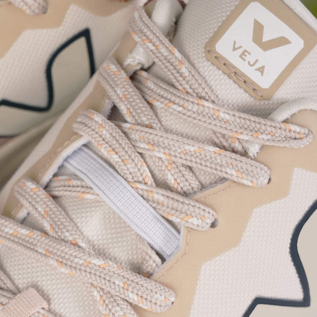 Veja Women's Fitz Roy Trek-Shell - Gravel/Pierre