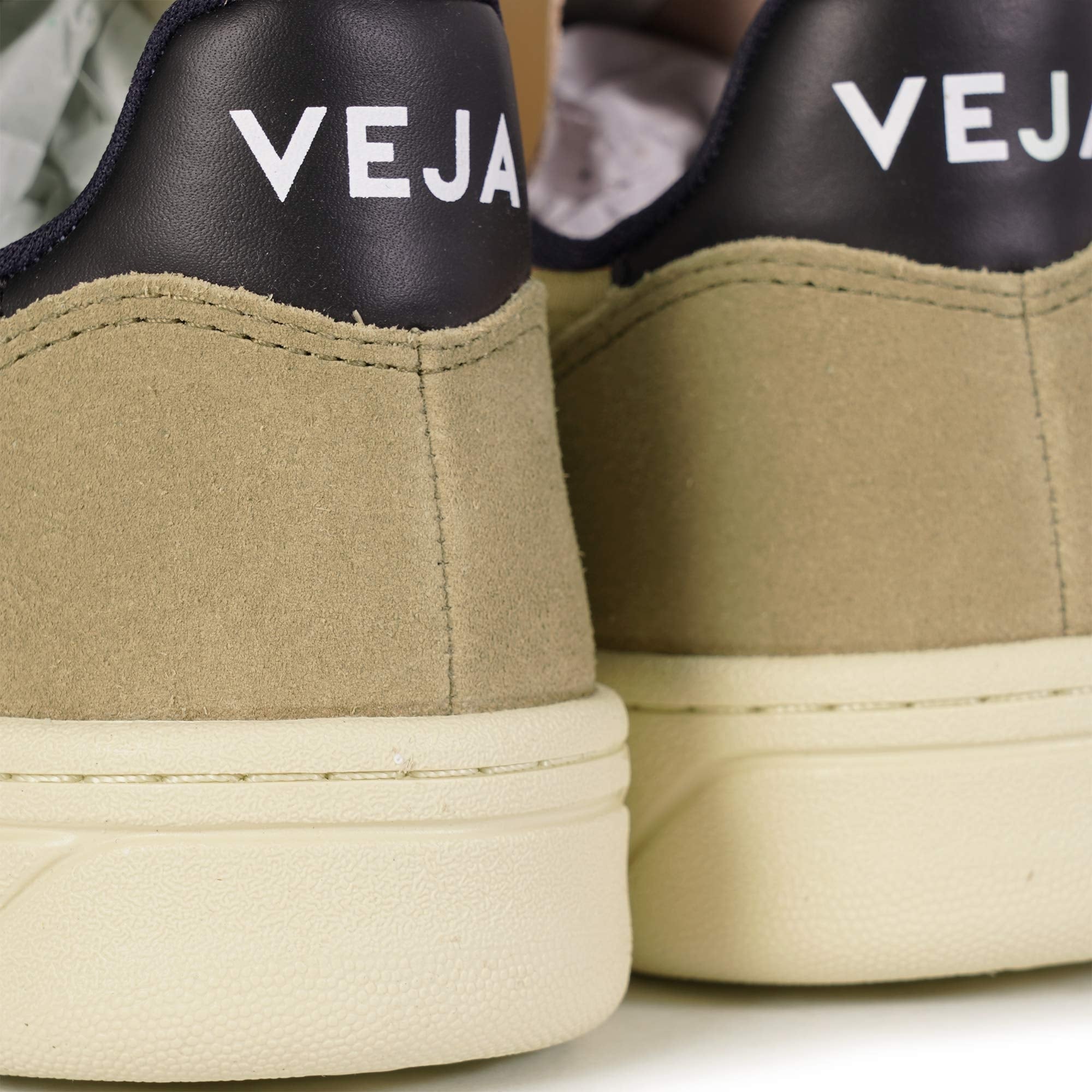 Veja V-10 Ripstop - Dune/Black