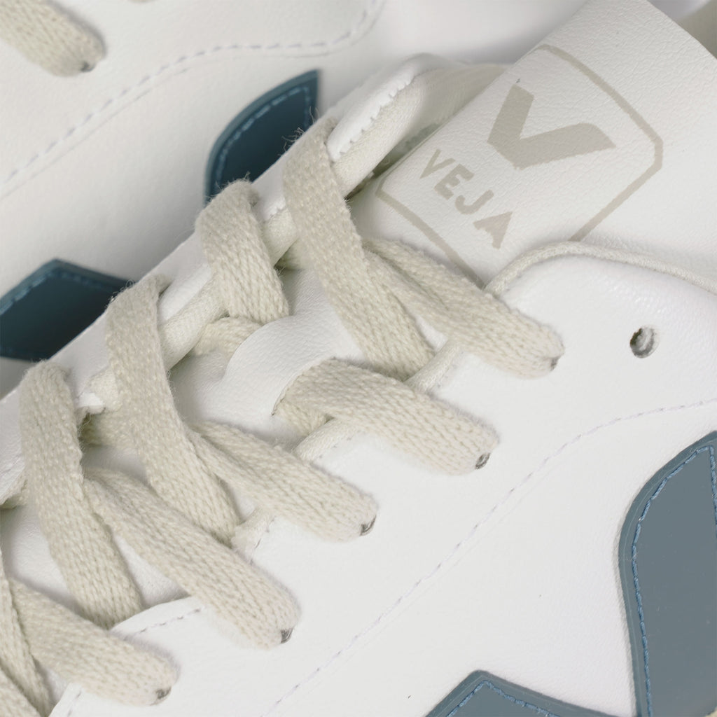 Veja V-10 CWL - White/California