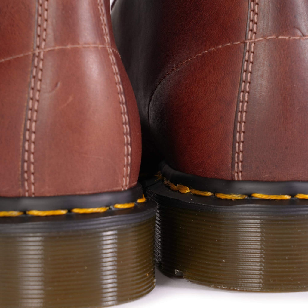 Dr. Martens Made In England 1460 Pascal - Timber Brown