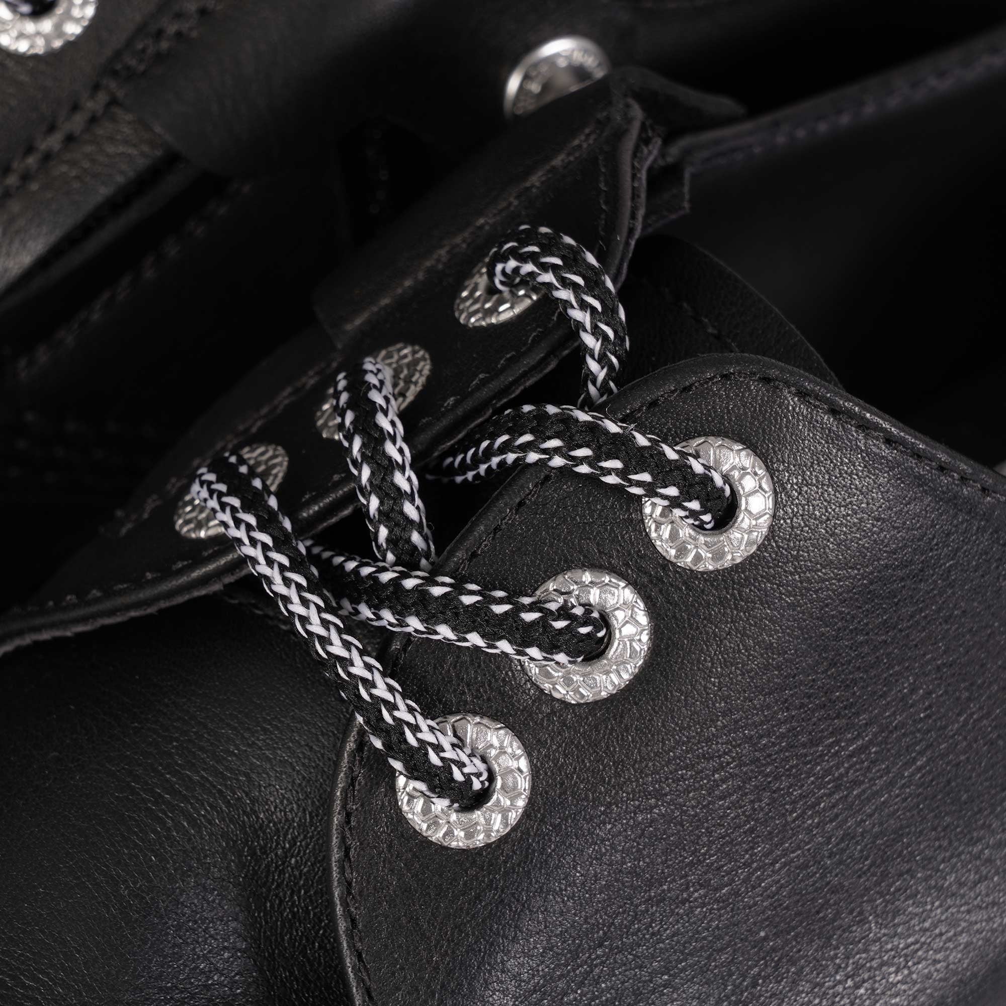 1461 Marrick - Black