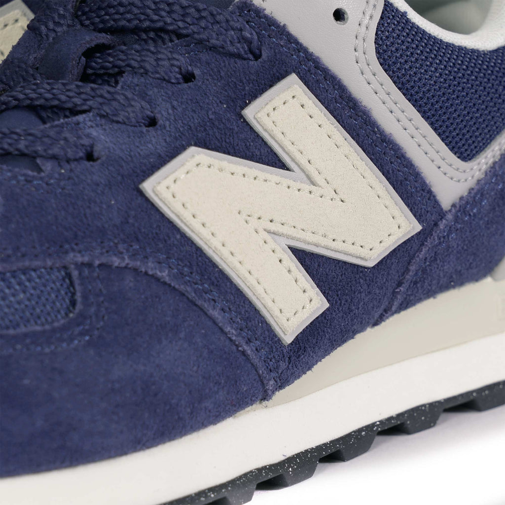 574 Legacy Vegan - Navy