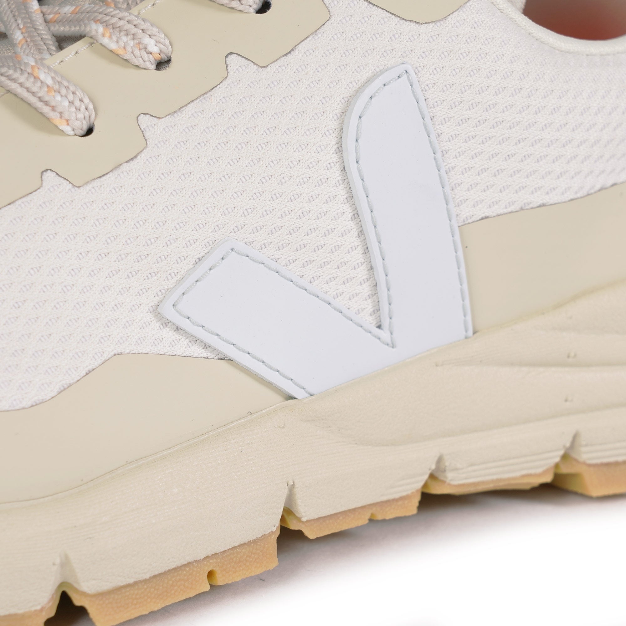 Veja Women's Dekkan Alveomesh - Gravel Ice
