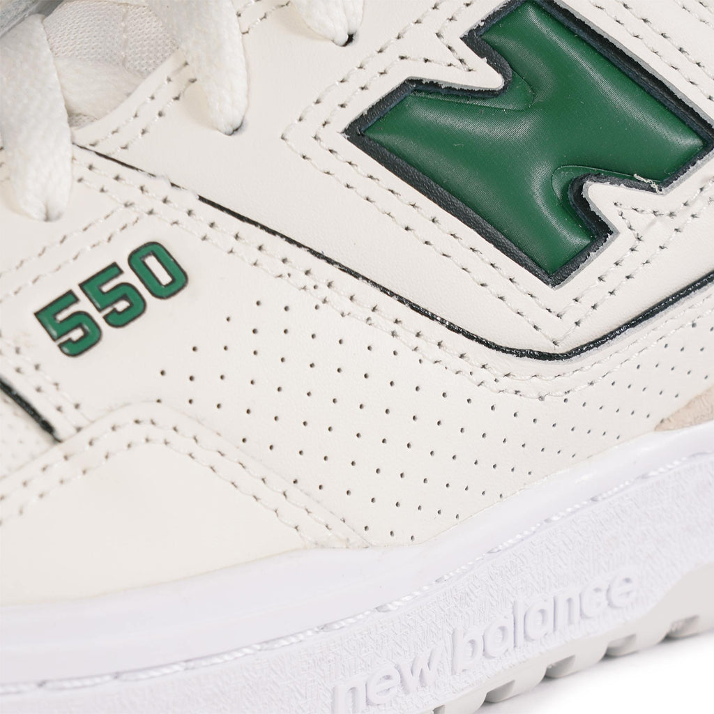 550 - White/Green