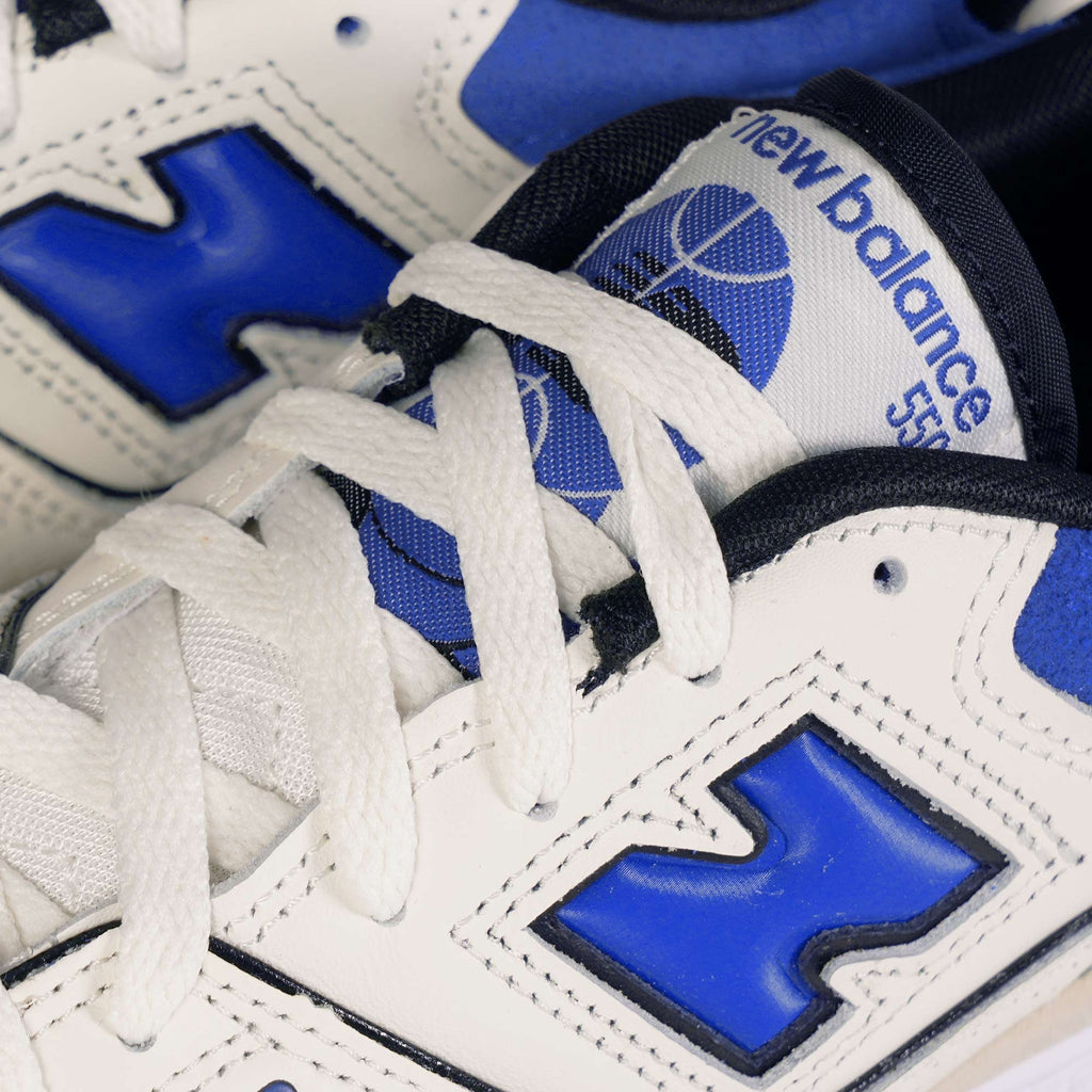 550 - White/Blue