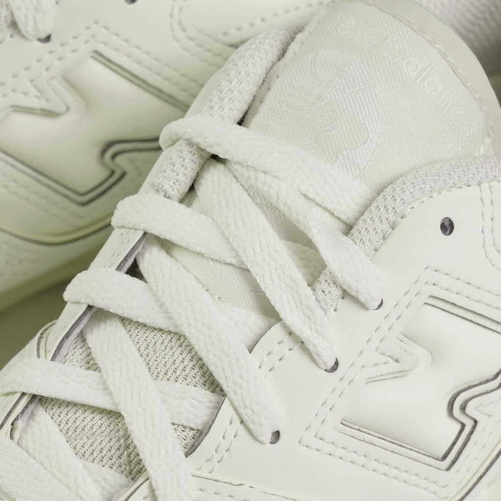 New Balance 550 - White