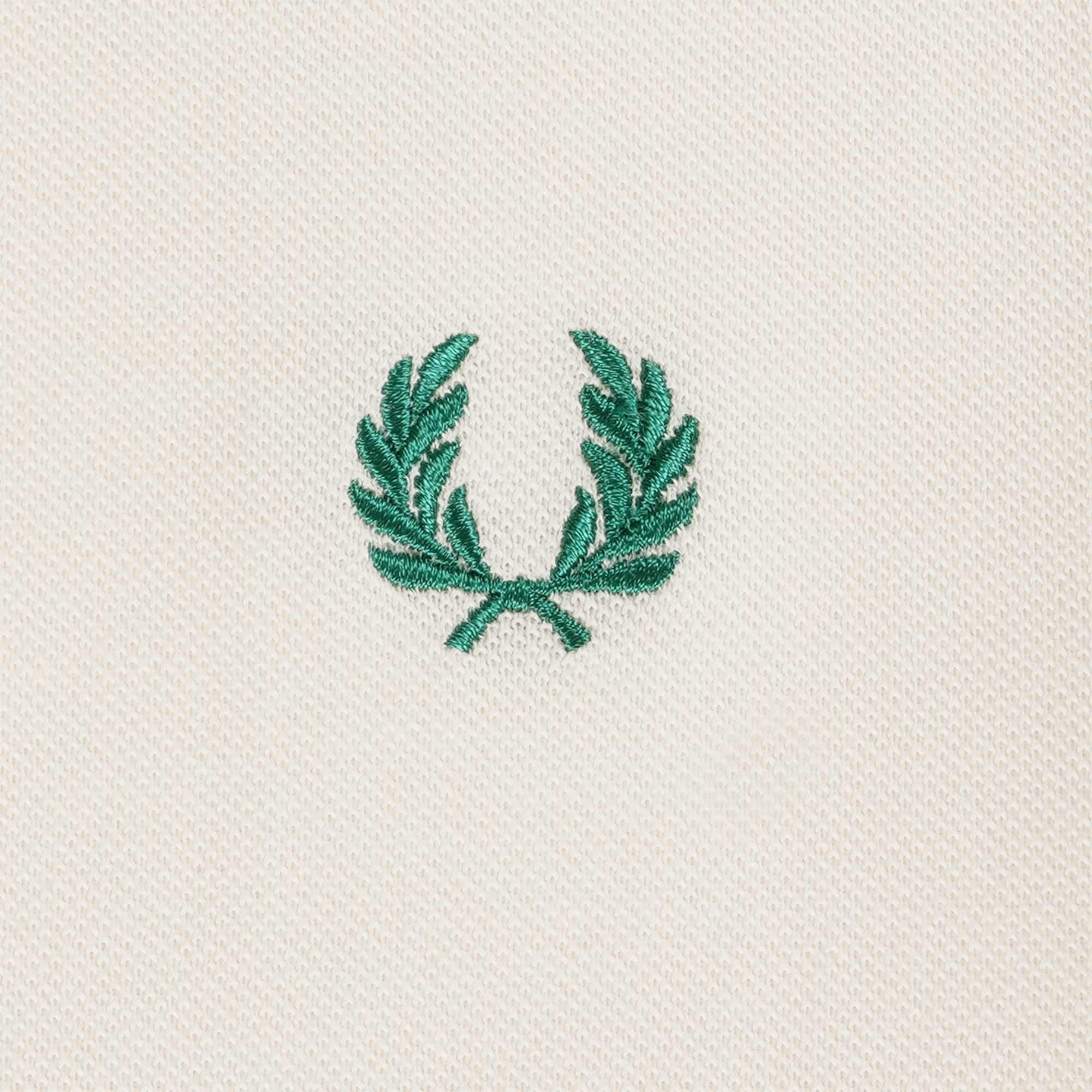 Fred Perry M6000 Plain Polo Shirt - Light Ecru
