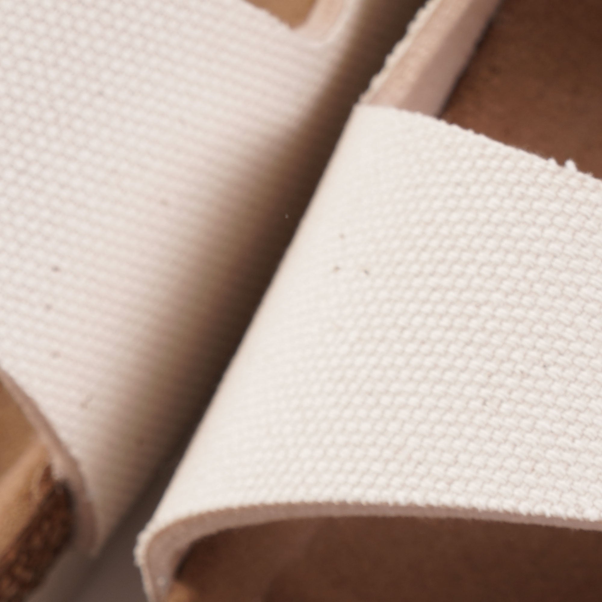 Birkenstock Womens Arizona Vegan - Eggshell