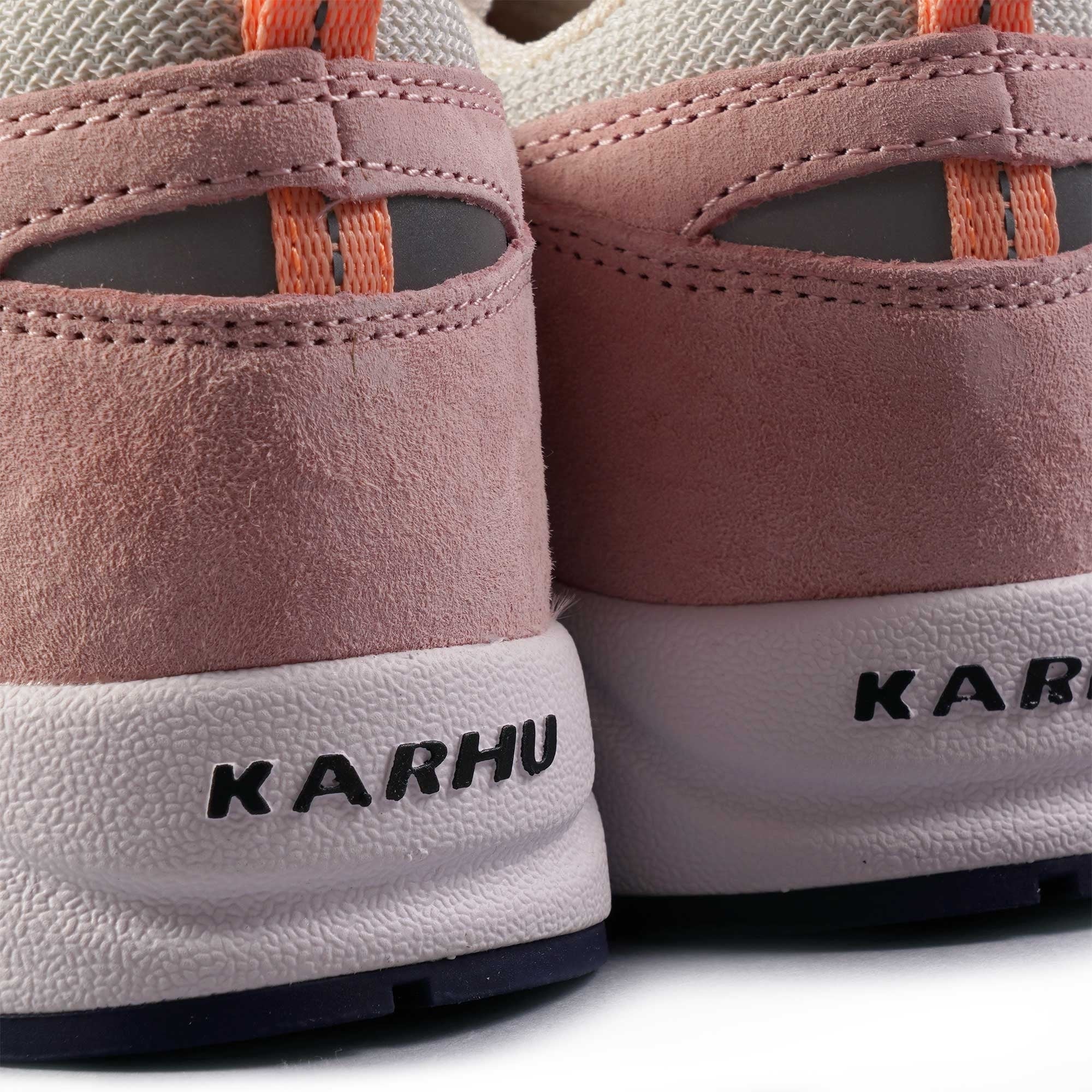 Karhu Fusion 2.0 - Peach Whip and Peach Nectar