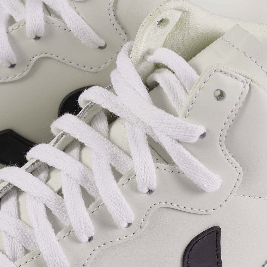 Veja V-15 Leather - White & Black