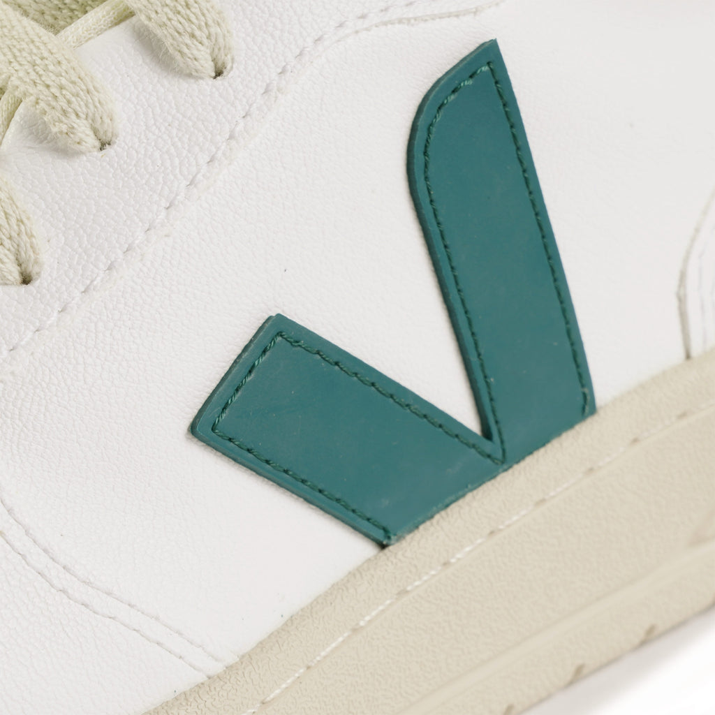 Veja Womens V-10 CWL - White & Brittany