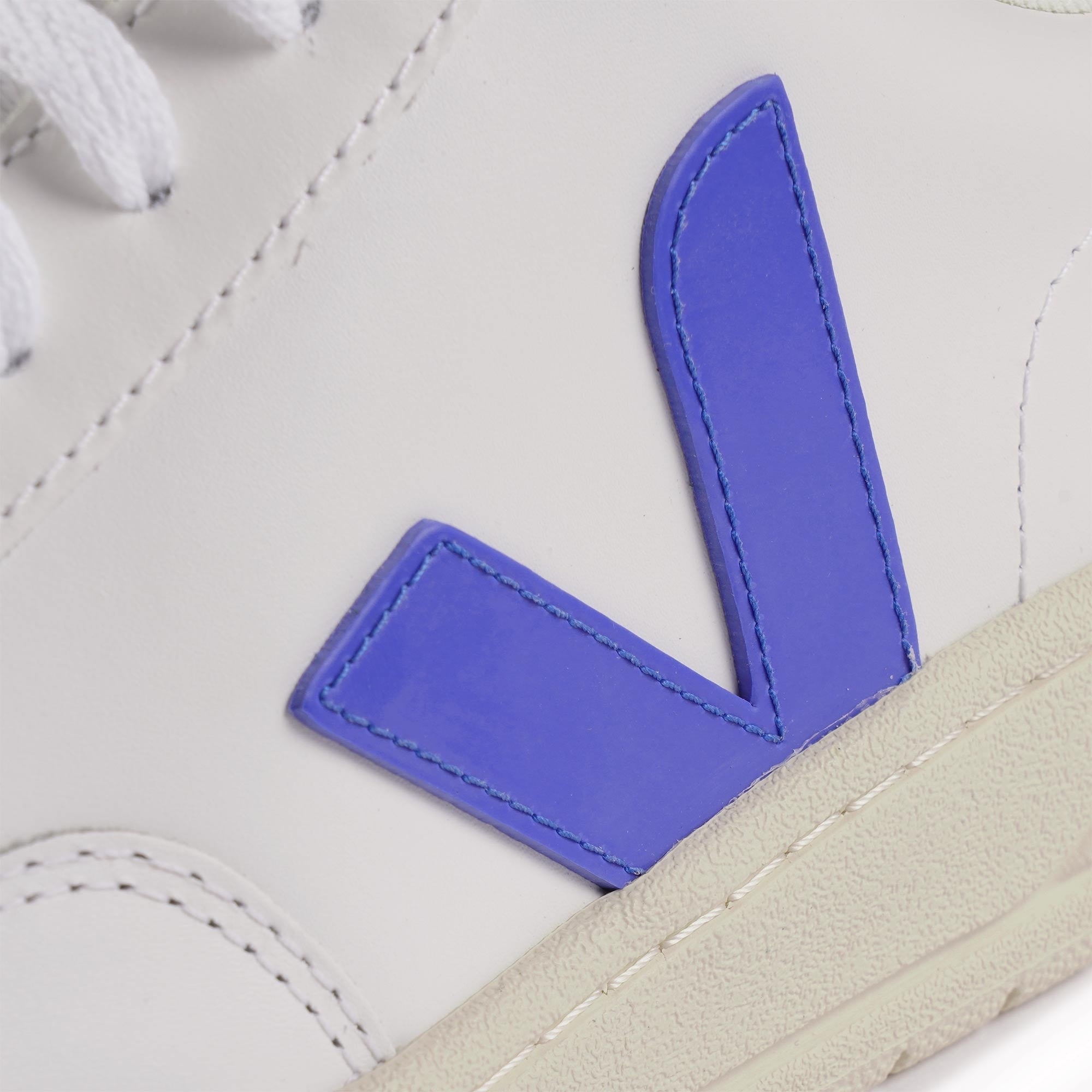 Veja V-12 Leather - White & Paros