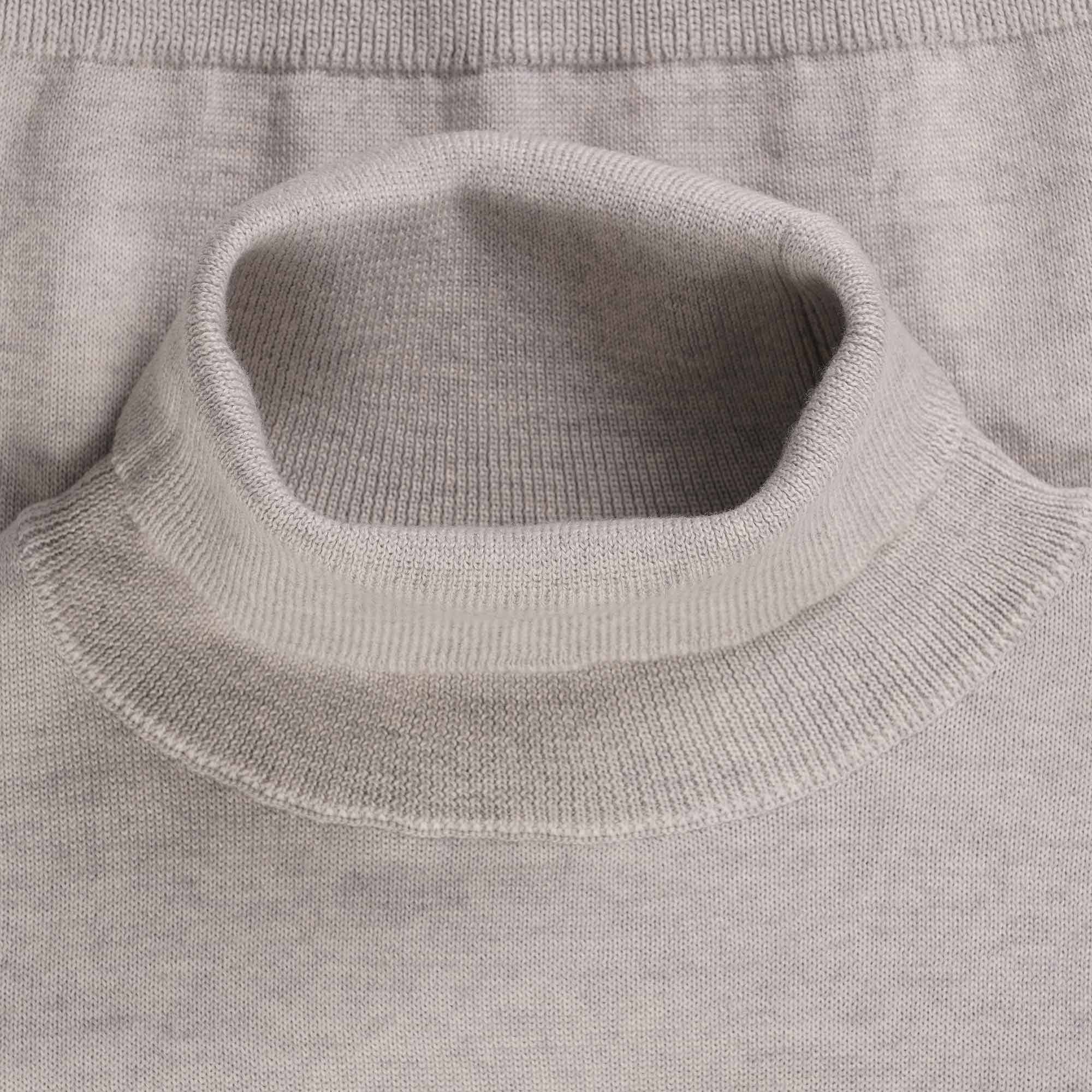 Maison Kitsune Bold Fox Head Patch Turtle Neck - Light Grey
